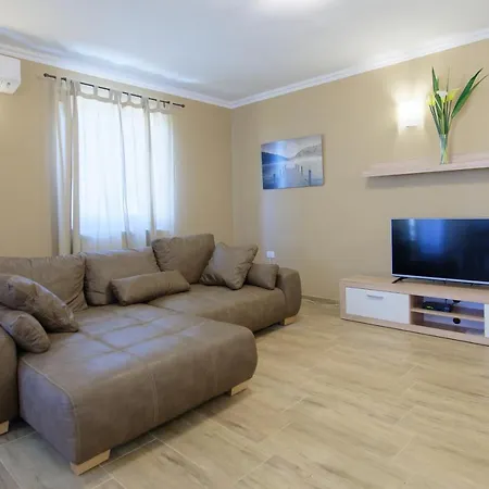 Daire Belvedere By Rent Istria