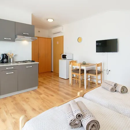 Daire Belvedere By Rent Istria Plovanija